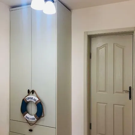 Love Apartment *
